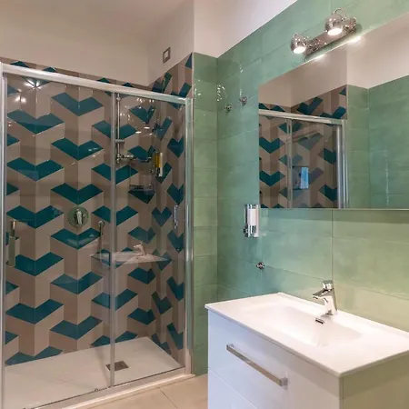 Sopra Le Mura Napoli